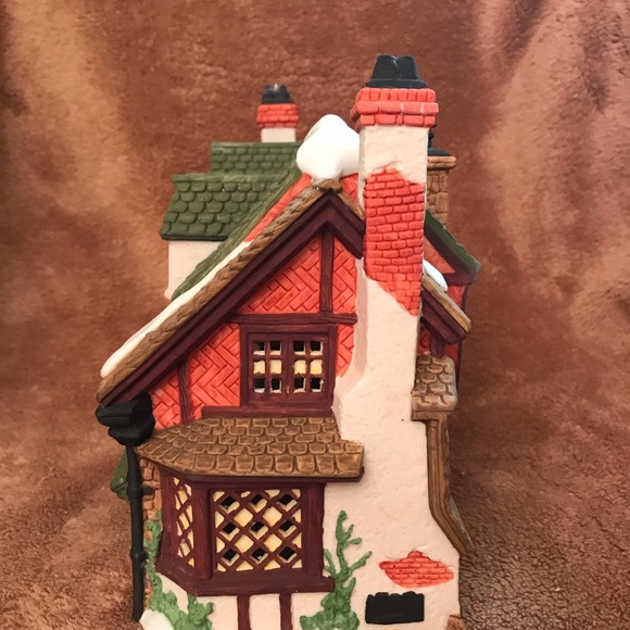 Ruth Marion Scotch Woolens Dept56 Heritage Village - Picture 4 of 8